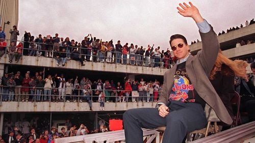 Tom Glavine, the World Series' Most Valuable Player, waves to some of the estimated half-million fans, on the Braves’ victory parade on Monday, Oct. 30,1995.