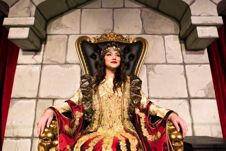 Medieval Times crowns first queen