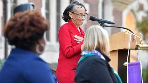 Edna Lowe Swift, the first Black graduate of Agnes Scott College, speaks during a ceremony on Nov. 17, 2021 to celebrate the 50th anniversary of her role in the school's history. (Hyosub Shin / hyosub.shin@ajc.com)