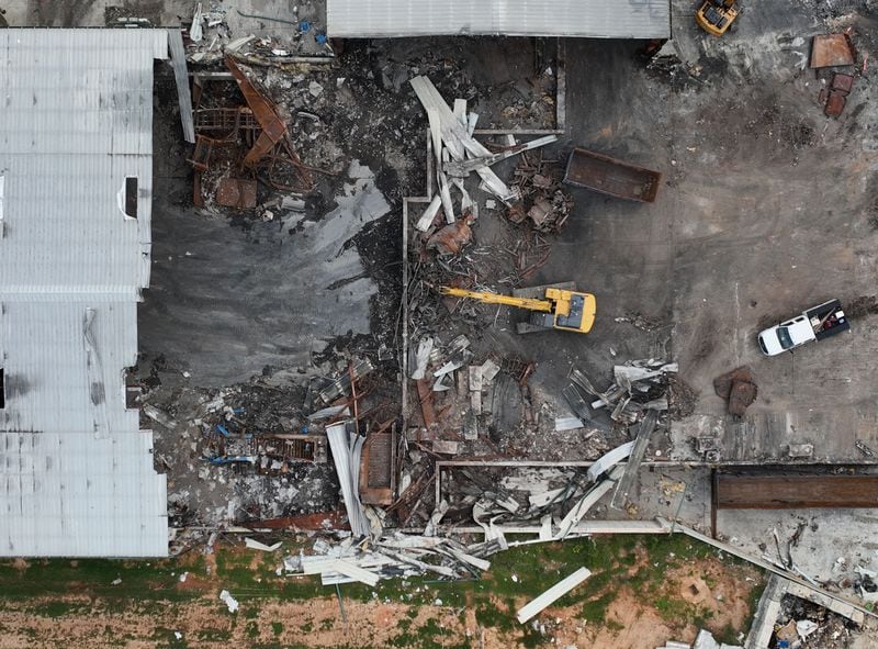Aerial photo shows the remnants of Metro Site’s recycling  facility that burned down last summer in Commerce. (Hyosub Shin / Hyosub.Shin@ajc.com)