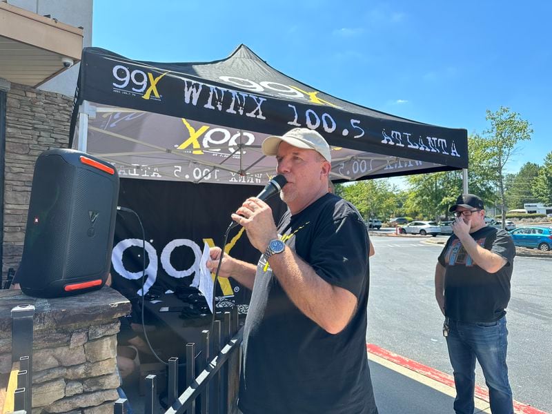 Steve Craig brought back 99X's Resurrection Sunday at Olys Tavern in Johns Creek on Sept. 3, 2023. This was a temporary location. A permanent one is still being sought. RODNEY HO/rho@ajc.com