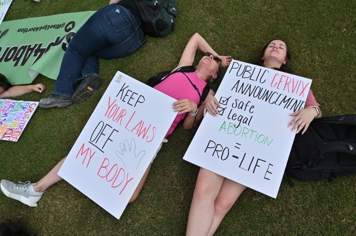 2nd Day Protest on Roe v. Wade