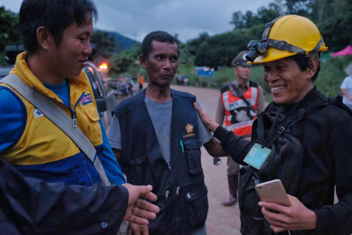 Photos: Rescuers work to free soccer team, coach trapped in Thai cave