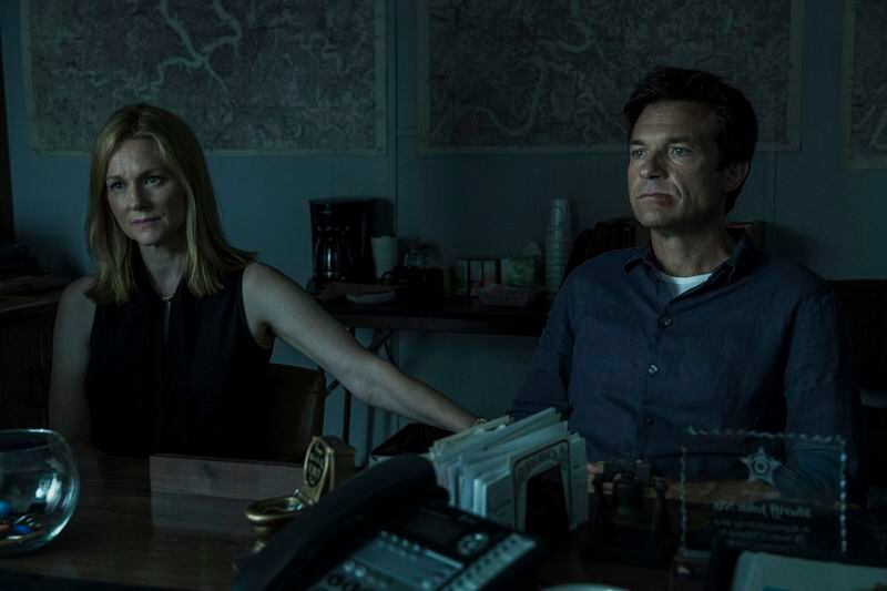  Jason Bateman and Laura Linney play a couple in a bit of a trouble with a Mexican drug cartel. CREDIT: Netflix