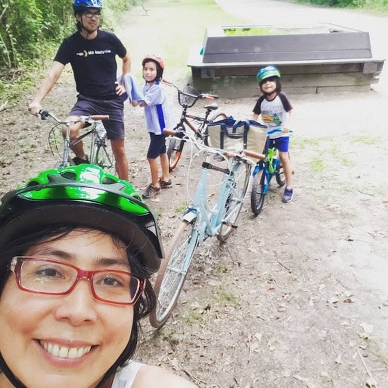 Andres Wong Blacio, his wife Marisol Wong-Villacres, and their two sons Nicolas and Santiago, Cochran Shoals Trail