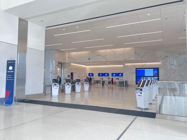 Delta bag drop lobby at LaGuardia's Terminal C