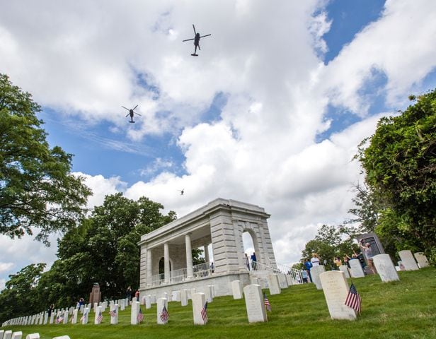 PHOTOS: Honoring war heroes on Memorial Day amid a pandemic