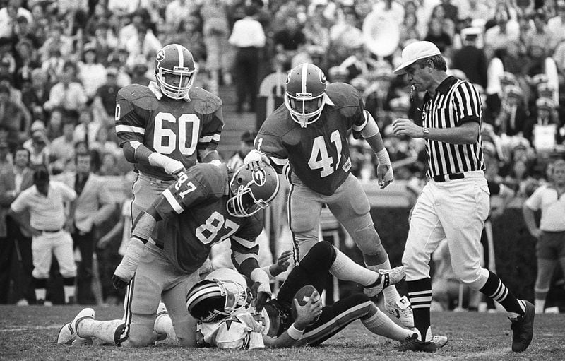 Georgia's Jimmy Payne records a sack against Vanderbilt in 1980. AJC file photo