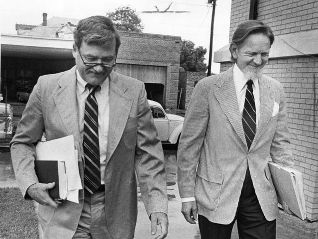 Legendary Georgia lawyer Bobby Lee Cook dies