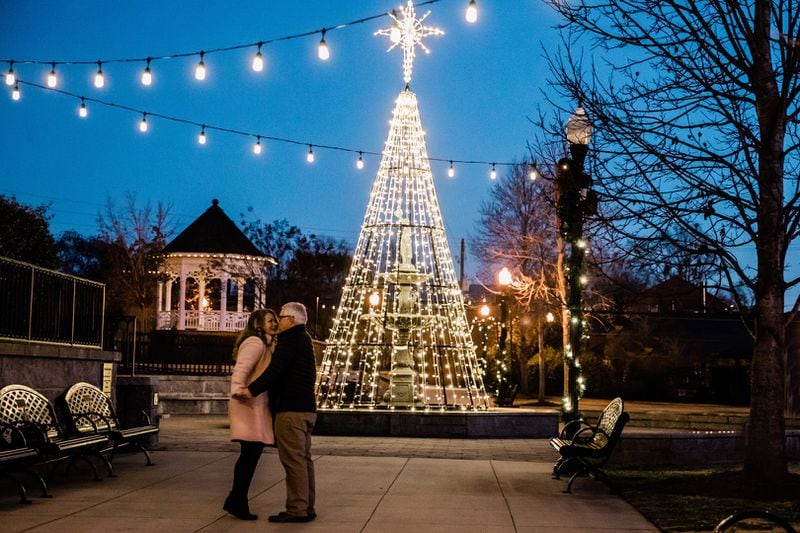 Town Park is lit up for the holiday season.
(Courtesy of Madison Morgan CVB)