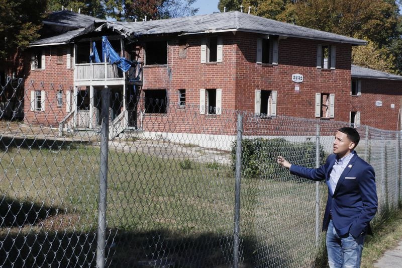 October 23, 2019 - Atlanta - Councilman Antonio Brown outside a blighted apartment complex on Verbena Street in his district. District 3 has 476 derelict properties, he said. Bob Andres / robert.andres@ajc.com