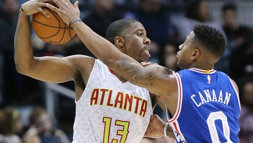 Hawks’ Lamar Patterson battles 76ers’ Isaiah Canaan for the ball during the second half in a basketball game on Wednesday, Dec. 16, 2015, in Atlanta. The Hawks beat the 76ers 127-106. Curtis Compton / ccompton@ajc.com