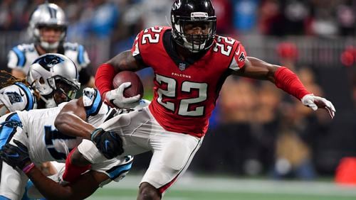 Atlanta Falcons strong safety Keanu Neal returns an interception against the Carolina Panthers late in the 4th quarter Sunday December 31, 2017. Photo by Brant Sanderlin/AJC