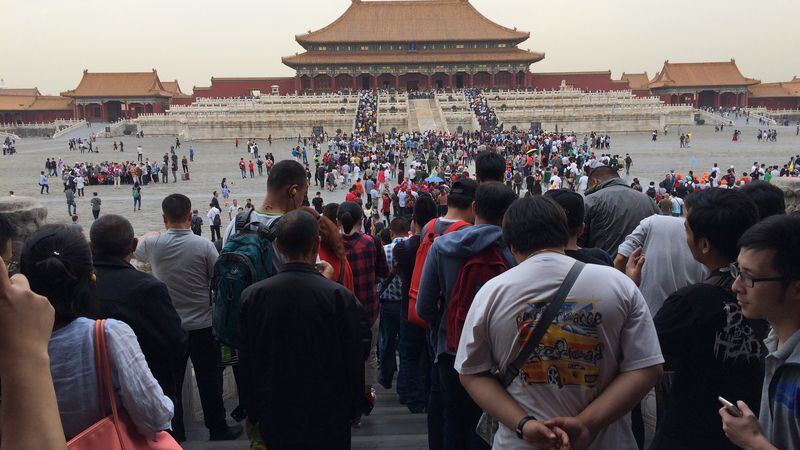 A crowd of tourists visits the Forbidden City in Beijing, China, in September 2017. (Thomas Huang/Dallas Morning News/TNS)

NO MAGAZINE SALES MANDATORY CREDIT; NO SALES; INTERNET USE BY TNS CONTRIBUTORS ONLY