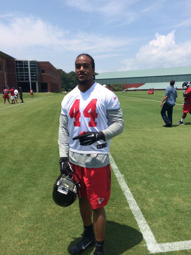 Falcons first-round pick outside linebacker Vic Beasley has a shoulder strain. He expects to reach contract terms and sign his contract with the team soon. (By D. Orlando Ledbetter/dledbetter@ajc.com)