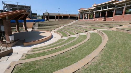 The Bowl at Sugar Hill amphitheater has hosted concerts by performers like Collective Soul and Ben Folds. A Georgia Tech professor says metro Atlanta is rediscovering public accommodations like parks, farmers markets and concerts that are “more we than me.” BOB ANDRES /BANDRES@AJC.COM