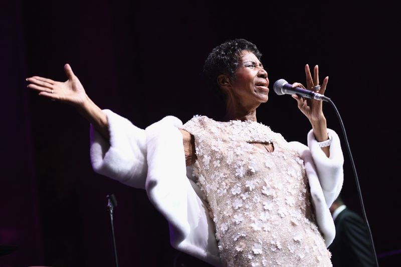 NEW YORK, NY - NOVEMBER 07:  Aretha Franklin performs onstage at the Elton John AIDS Foundation Commemorates Its 25th Year And Honors Founder Sir Elton John During New York Fall Gala at Cathedral of St. John the Divine on November 7, 2017 in New York City.  (Photo by Dimitrios Kambouris/Getty Images)