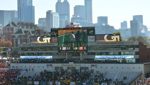 Georgia Tech Yellow Jackets vs. the Clemson Tigers at Bobby Dodd Stadium on Saturday, November 15, 2014. HYOSUB SHIN / HSHIN@AJC.COM
