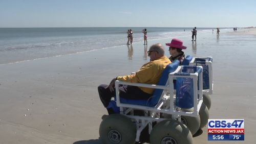 A Florida man who is going blind got to see the beach for the last time.