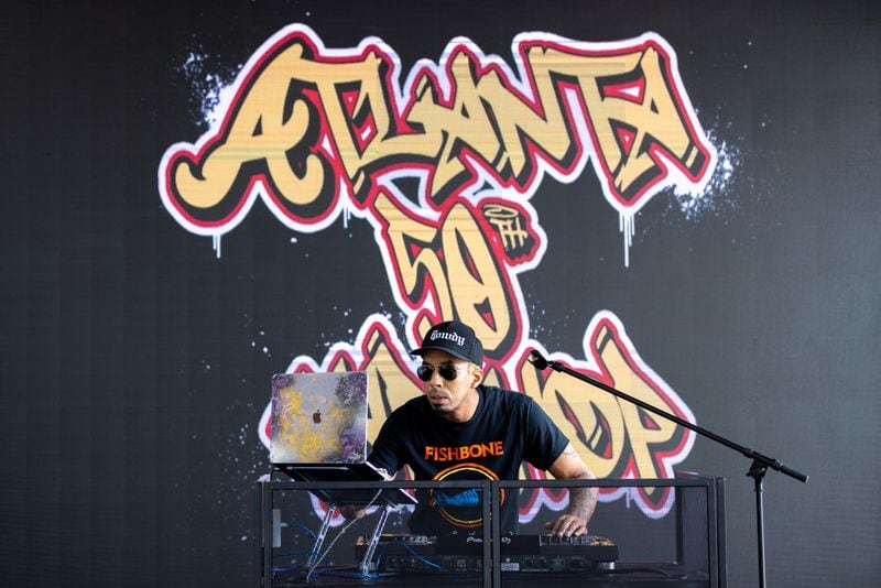 Music producer Dallas Austin sets up during a soft launch of a hip-hop pop-up experience at Underground Atlanta on Friday, September 1, 2023. Hip-hop celebrates its 50th anniversary this year. (Arvin Temkar / arvin.temkar@ajc.com)