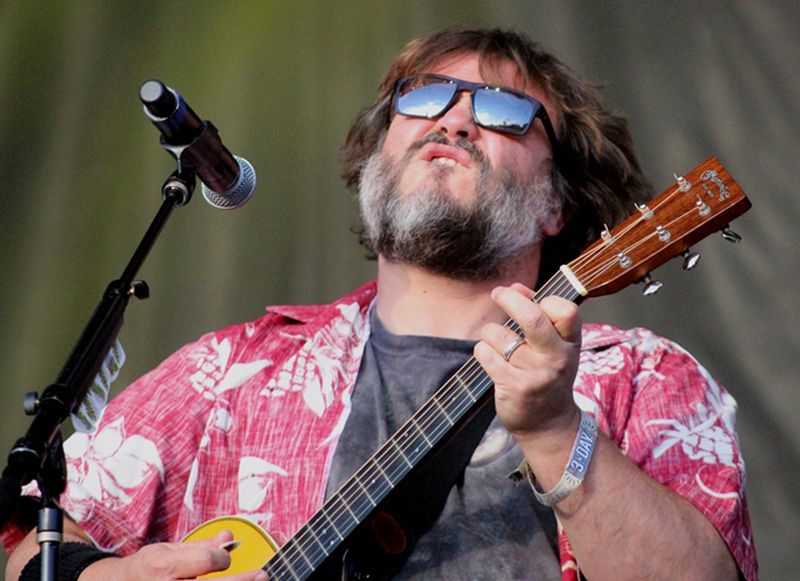  Jack Black gets the riff-rock going with Tenacious D at Shaky Knees Music Festival at Atlanta's Central Park on May 6, 2018. Photo: Melissa Ruggieri/AJC