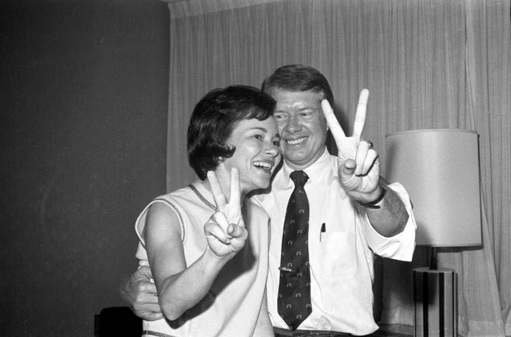 Rosalynn celebrates with Jimmy on election night in 1970 as he become the new Georgia governor-elect. (Billy Downs / AJC file)