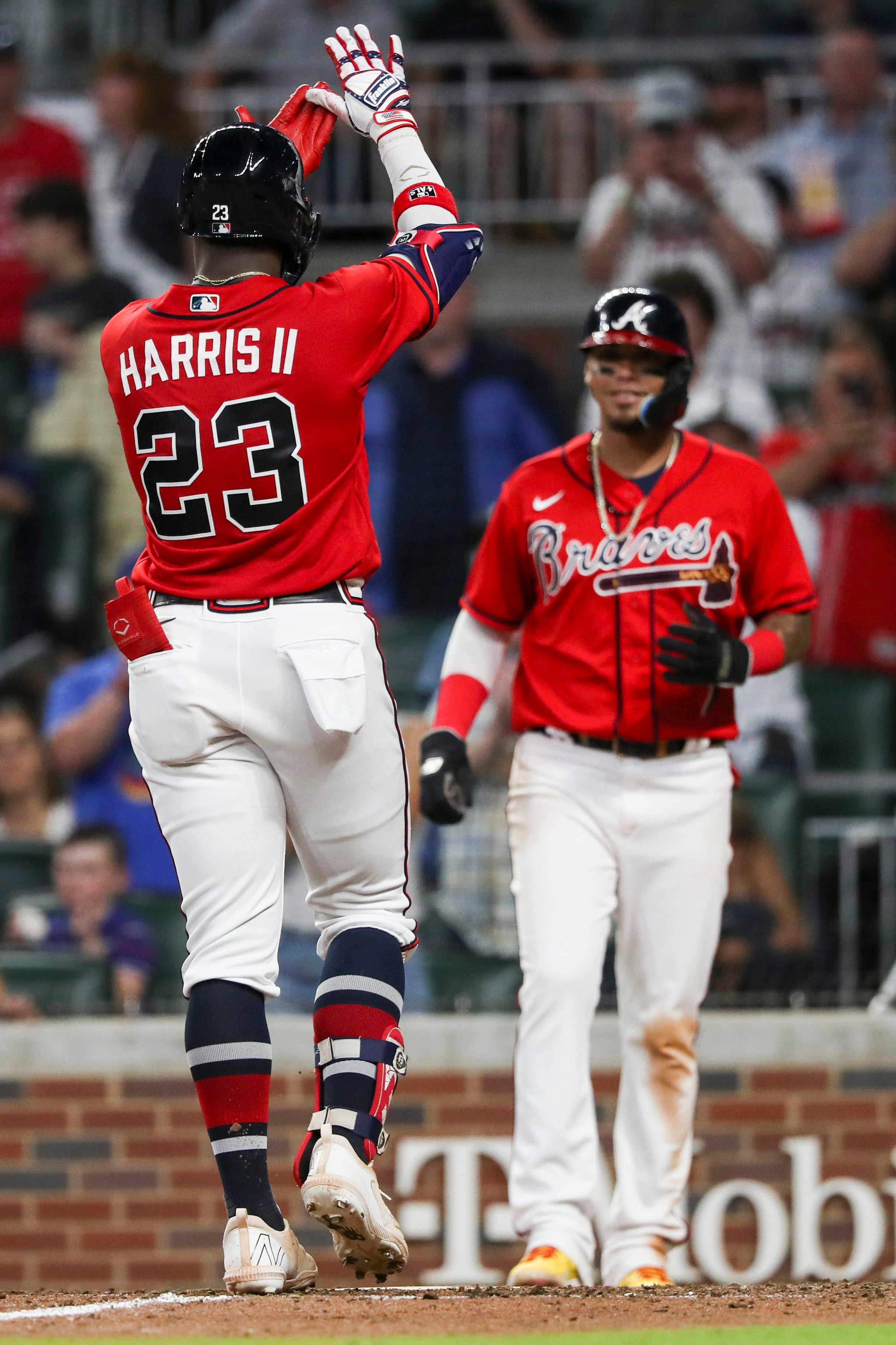 Photos: Braves pound the Nationals