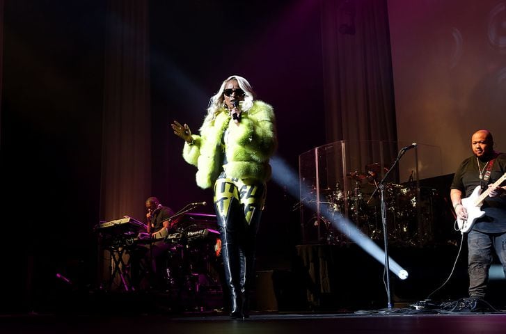 Mary J. Blige at the Fox Theatre