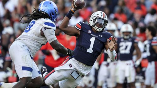 Georgia State's Javon Dennis, here closing in on Auburn's TJ Finley, has been a quiet contributor for the Panthers this season.