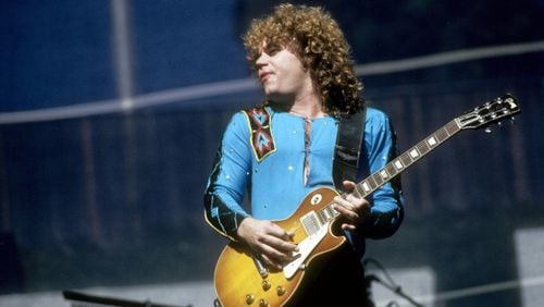 OAKLAND, CA - JULY 4: Gary Richrath playing with 'REO Speedwagon' performing at Oakland Coliseum in Oakland, California on July 4, 1980. (Photo by Larry Hulst/Michael Ochs Archives/Getty Images)