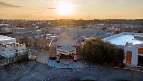 Gwinnett Place Mall will be the subject of a study to determine its future. (Hyosub Shin / Hyosub.Shin@ajc.com) AJC FILE PHOTO