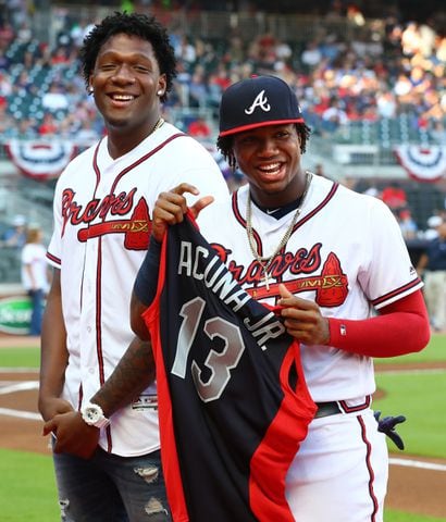 Photos: Braves open home series with the Phillies