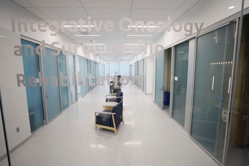 Inpatients and outpatients can interact in designated areas at the hospital during rehabilitation, thanks to the thoughtful design of the facility, like the Integrative Oncology and Survival rehab area.
Miguel Martinez /miguel.martinezjimenez@ajc.com