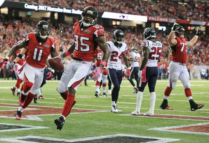 Falcons start fast in first half