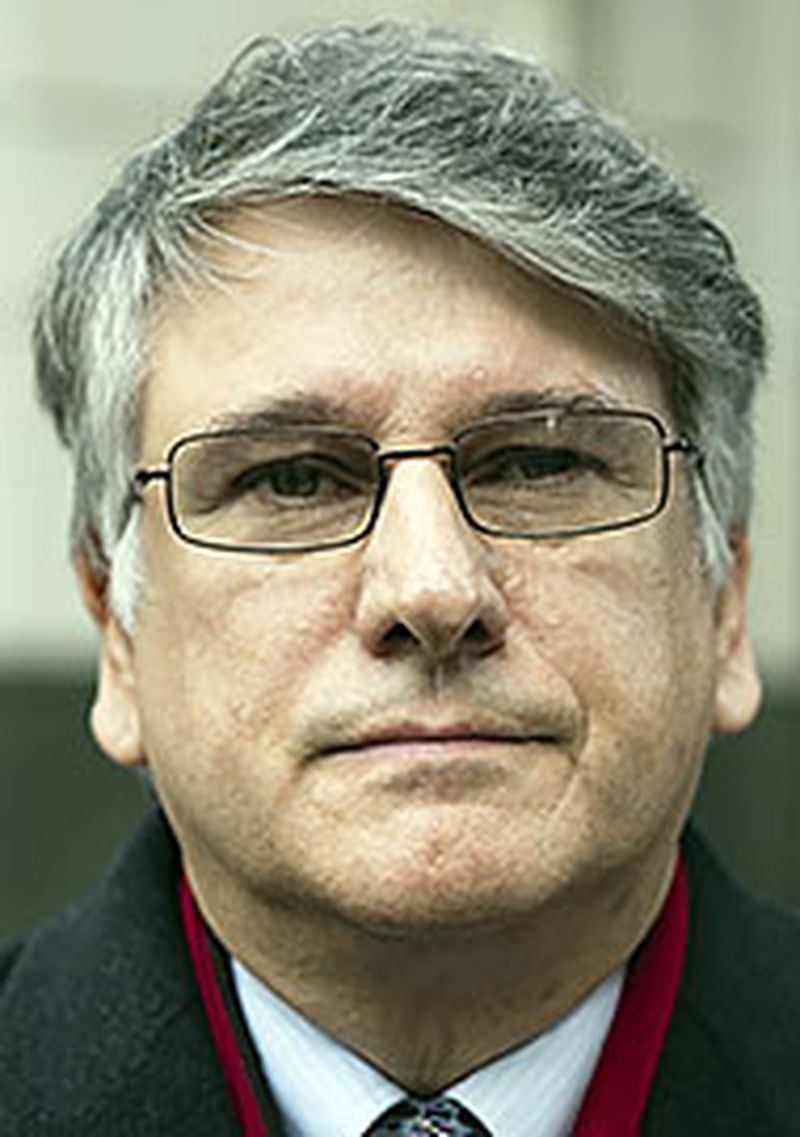 Dr. Ricardo Cruciani
