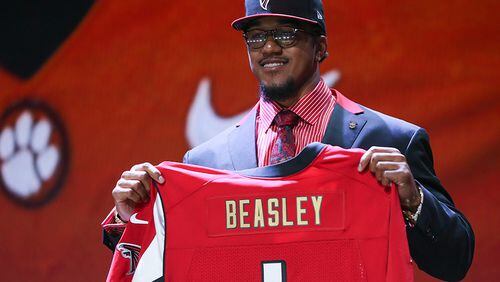 With the 8th overall pick in the 2015 NFL Draft, the Atlanta Falcons selected Clemson defensive lineman Vic Beasley.