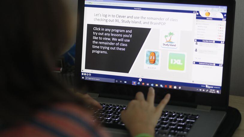 Virtual schooling rose in popularity during the COVID-19 pandemic. Now, Cobb schools will discontinue the option for the district's youngest students. (Bob Andres / Robert.Andres@ajc.com)