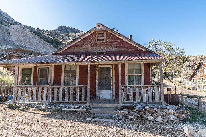 Photos: Ghost town, mining operation on sale for less than $1M