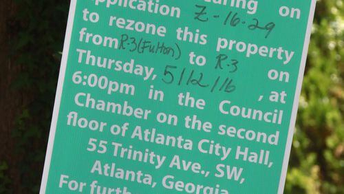 Several rezoning meeting signs were posted in the Loch Lomond neighborhood. Residents there are Atlanta residents and will vote in elections in Atlanta, though Atlanta’s annexation of their neighborhood has been challenged. BOB ANDRES / BANDRES@AJC.COM AJC File Photo