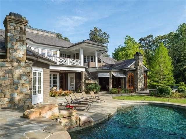PHOTOS: $4.5 million Vinings home with a 180-degree view of Paces Lake