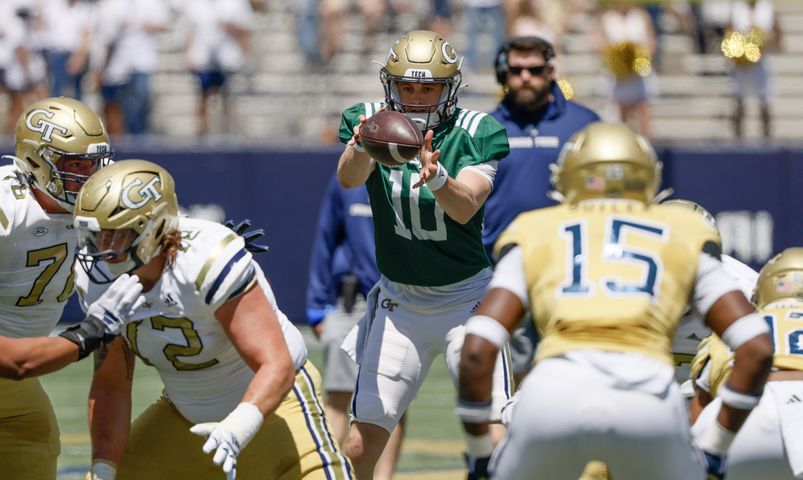 Georgia Tech quarterback Haynes King (10) takes the snap during the Spring White and Gold game at Bobby Dodd Stadium at Hyundai Field In Atlanta on Saturday, April 13, 2024.   (Bob Andres for the Atlanta Journal Constitution)