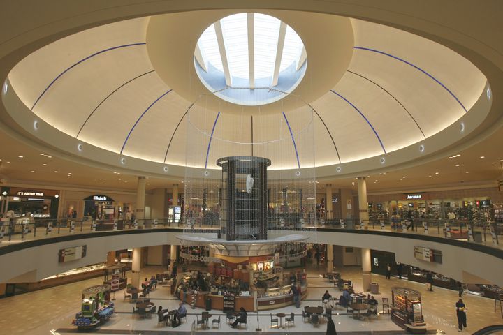 Lenox Square - Super regional mall in Atlanta, Georgia, USA