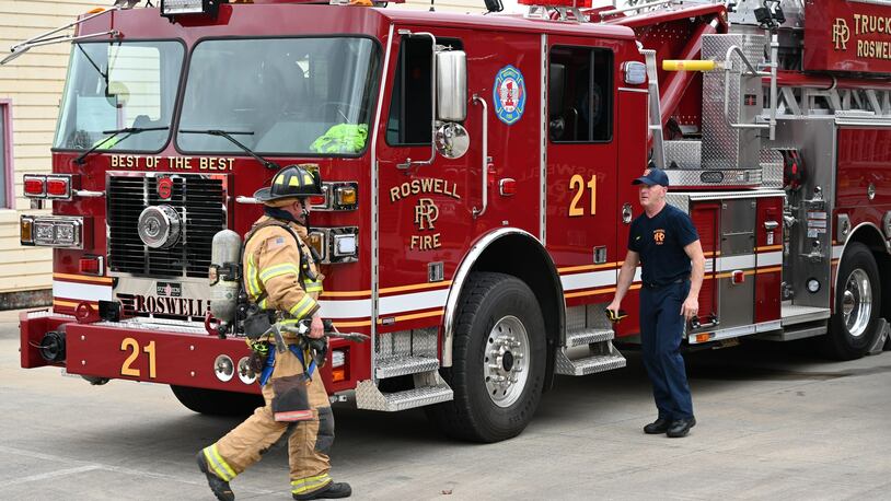 Roswell will spend $1.4 million to replace a 22-year-old ladder truck. (Courtesy City of Roswell)