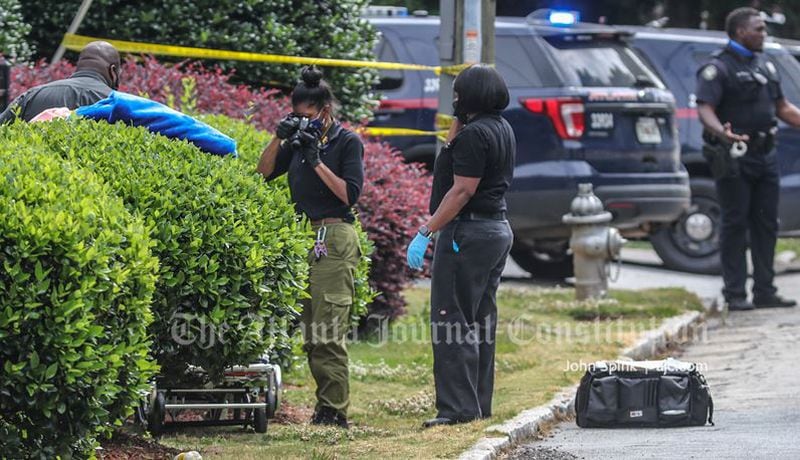 Atlanta police are investigating a man's shooting death.