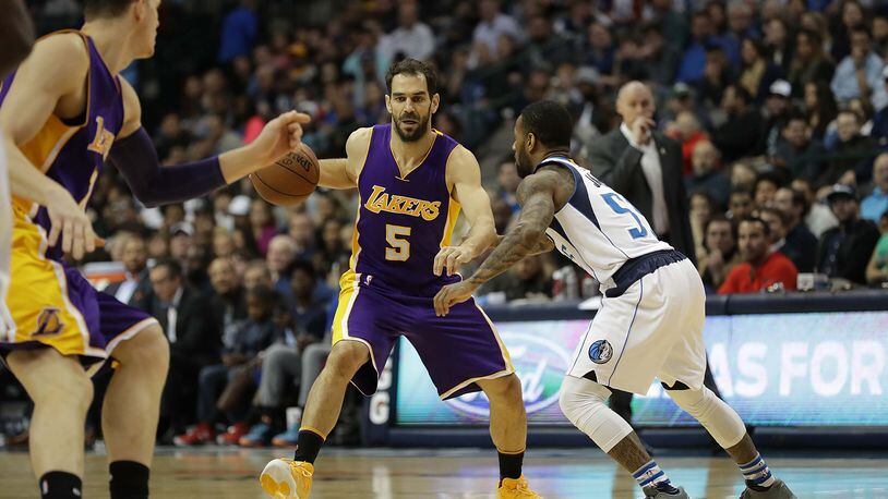 Jose Calderon (5), who played for the Los Angeles Lakers this season, will sign with the Hawks in the next day or two. (Photo by Ronald Martinez/Getty Images)