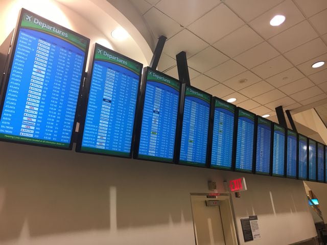 Photos: Power outage paralyzes Atlanta airport