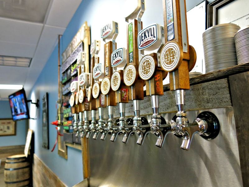 Jekyll Brewing in Alpharetta features a tap room pouring a lineup of craft brews. Photo: Derrick Atkinson
