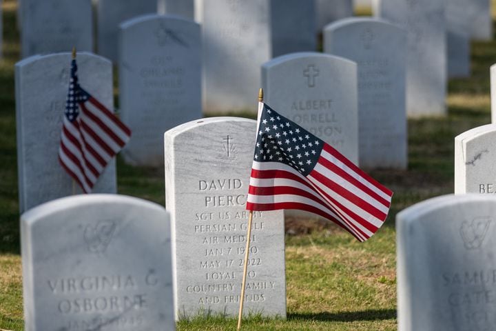 Georgia National Cemetery, volunteers will plant more than 21,000 flags