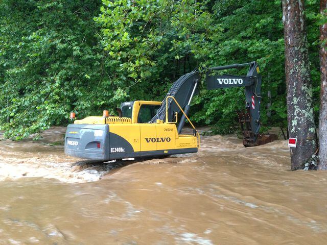 Atlanta Weather| Rain causes road damage, flooding in metro area
