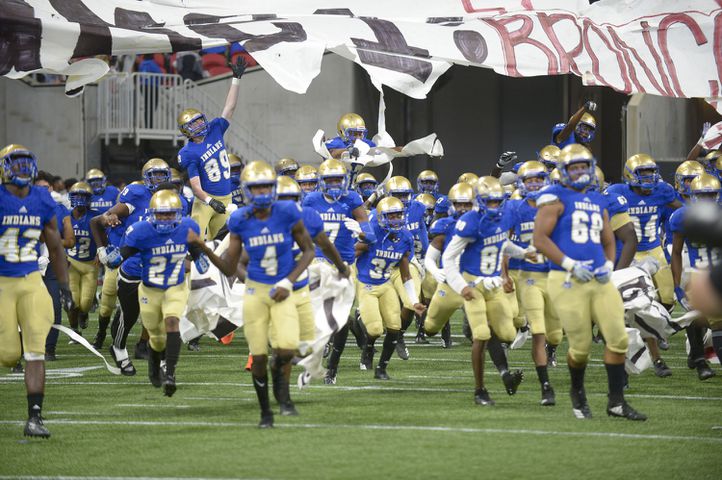 Photos: High school football kicks off